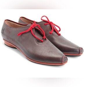 NWOT JOHN VLUEVOG LE TUBE WATERLOO GRIS & ROUGE RAW EDGE LACE UP SHOE